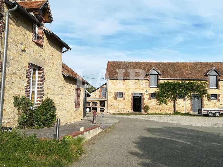 Maison Alençon - 7 chambres - 383m²