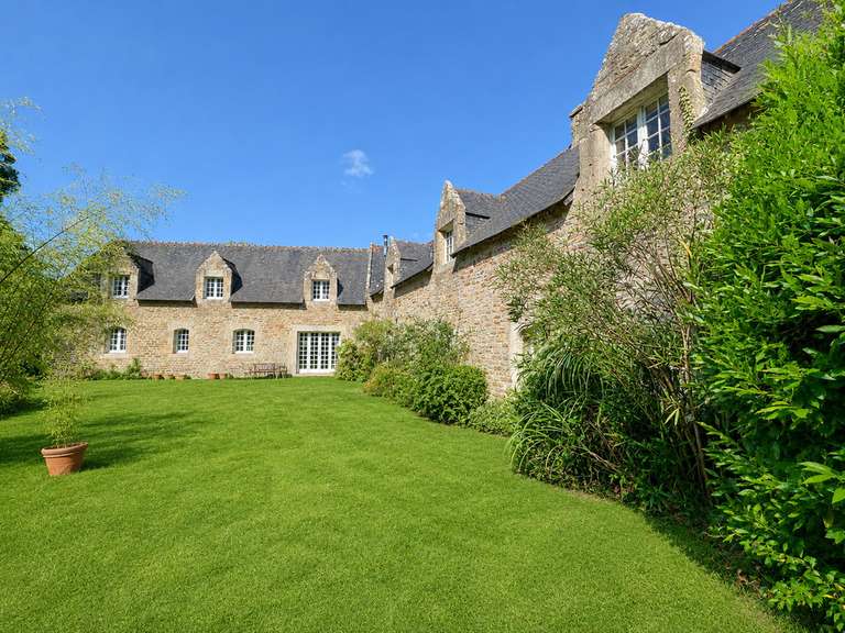 House Quéven - 6 bedrooms - 348m²