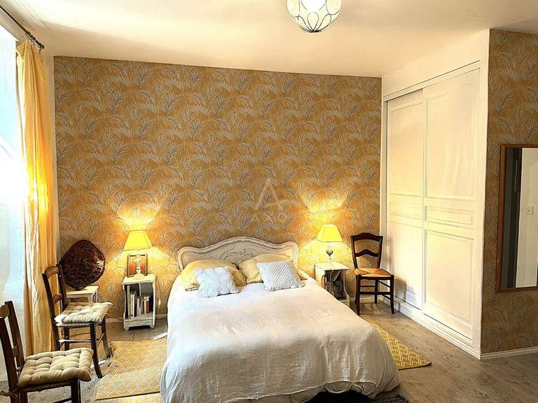 Maison Maubec - 5 chambres - 240m²