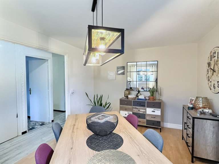 Maison Divonne-les-Bains - 5 chambres - 233m²