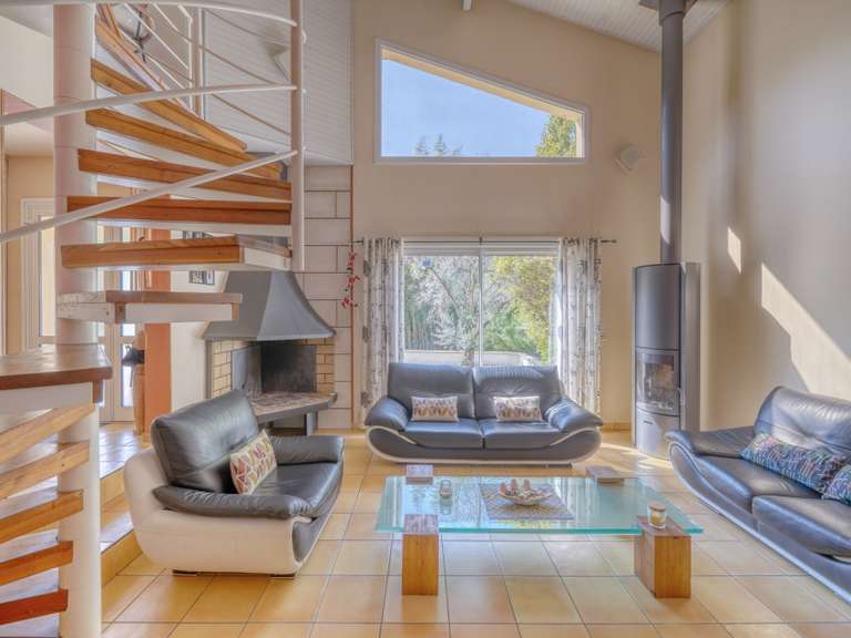 Maison Montussan - 5 chambres - 190m²