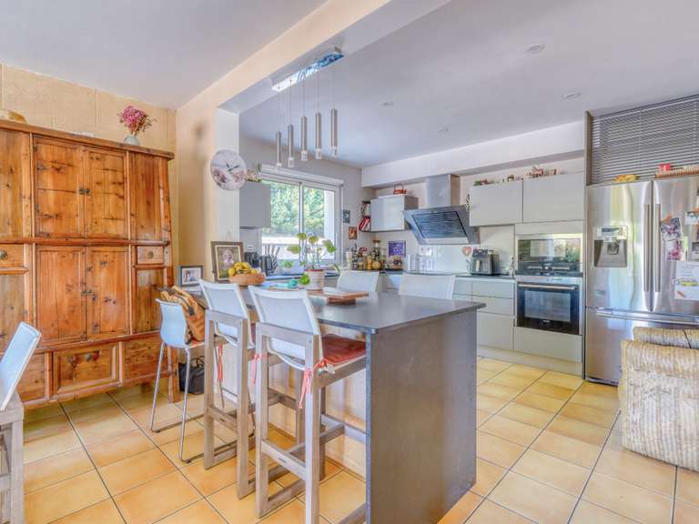 Maison Montussan - 5 chambres - 190m²