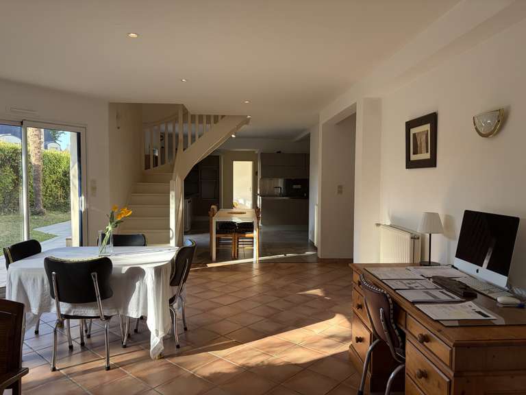 Maison Saint-Grégoire - 7 chambres - 216m²