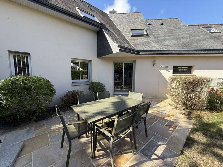 Maison Bruz - 5 chambres - 204m²