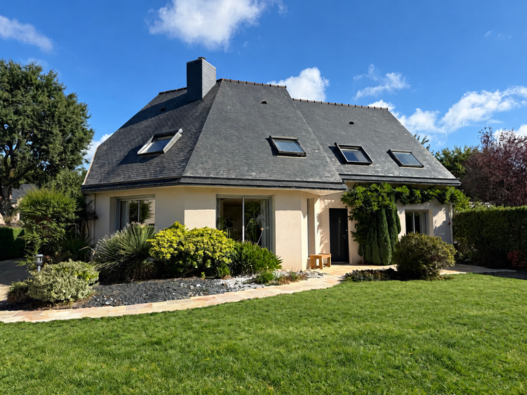 Maison Bruz - 5 chambres - 204m²