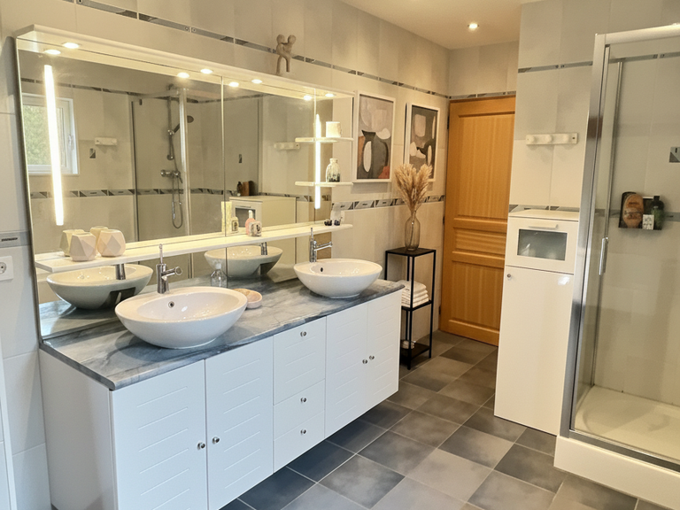 Maison Groisy - 4 chambres - 141m²