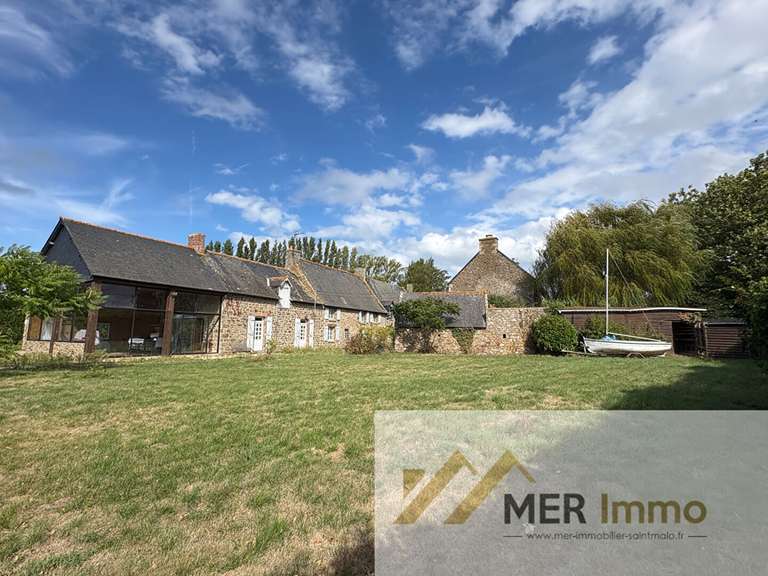 House Parame - 5 bedrooms - 207m²