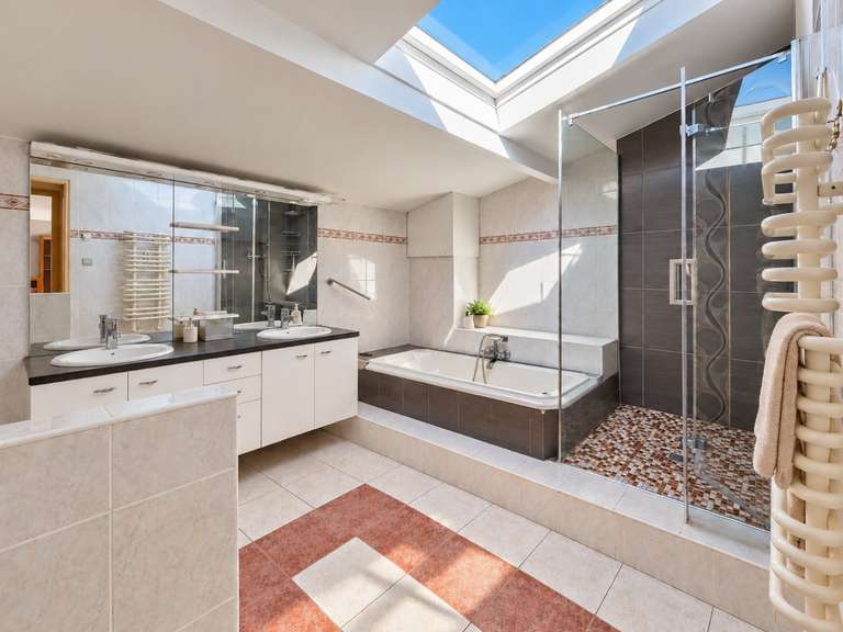 Maison La Teste-de-Buch - 5 chambres - 190m²
