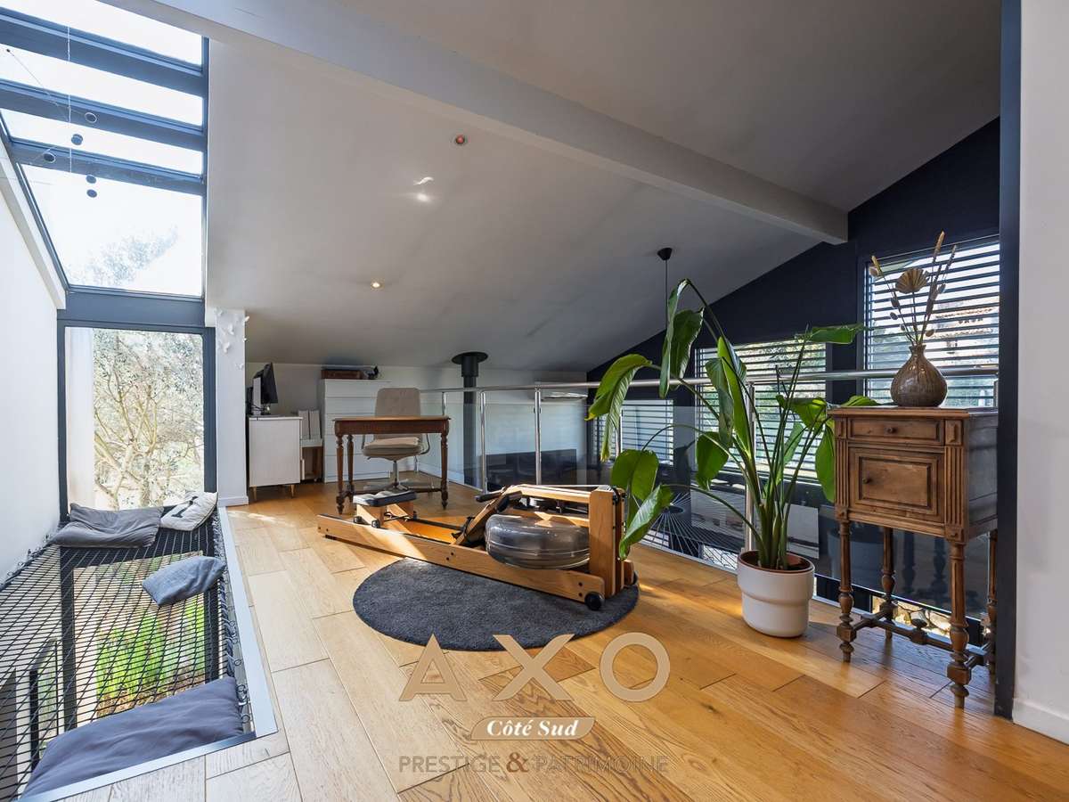 House Ventabren