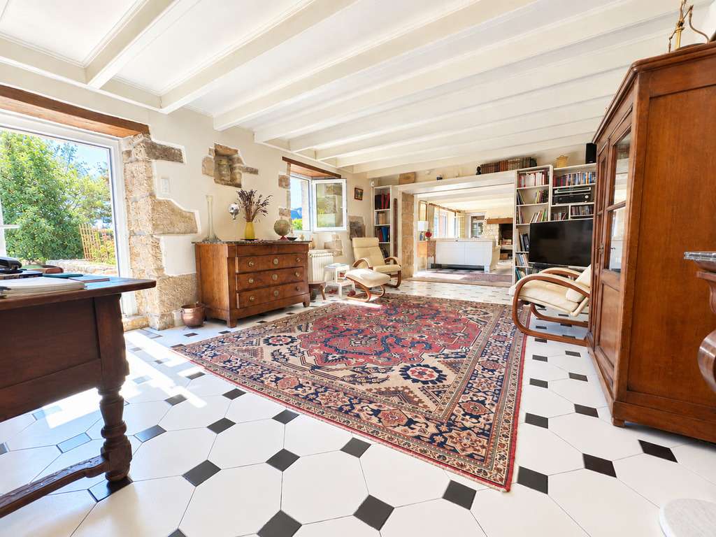 Maison Esquibien