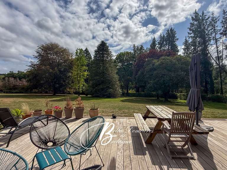Maison Châteaulin - 5 chambres - 318m²