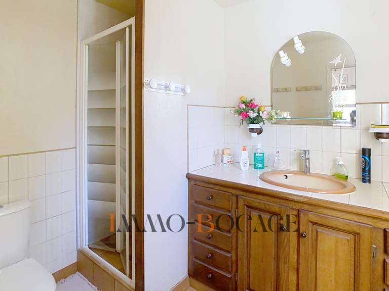 Maison Évrecy - 5 chambres - 196m²