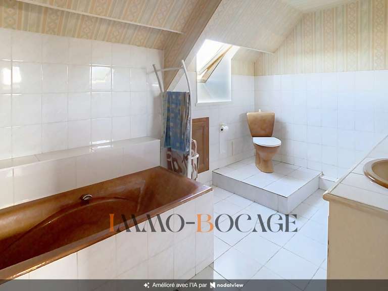 Maison Évrecy - 5 chambres - 196m²