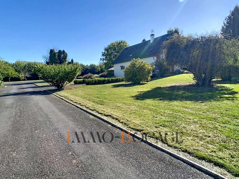 Maison Évrecy - 5 chambres - 196m²