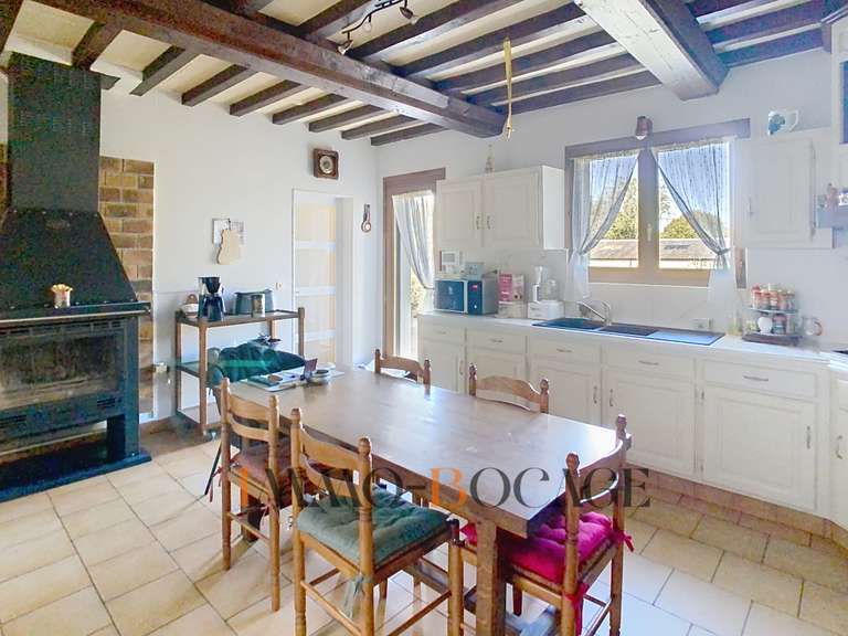Maison Évrecy - 5 chambres - 196m²