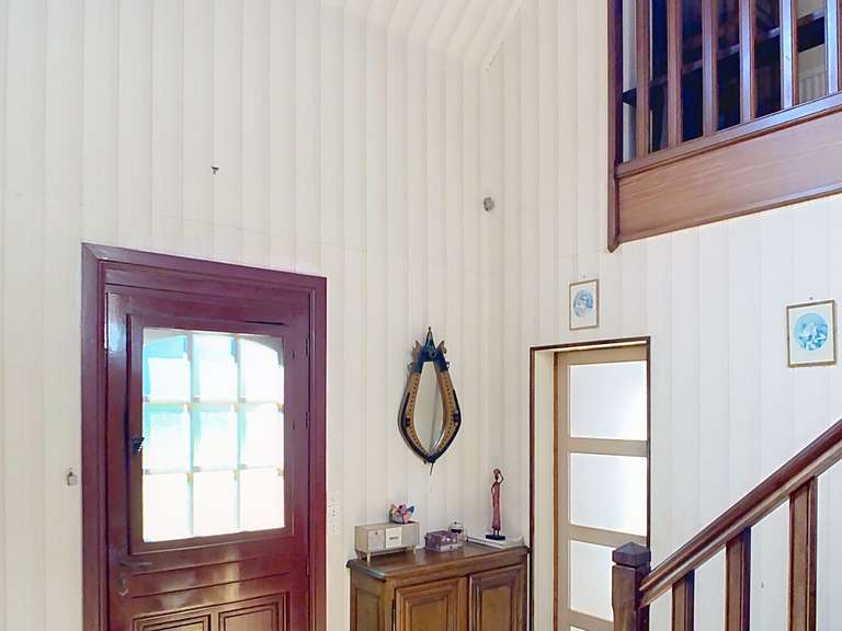 Maison Évrecy - 5 chambres - 196m²