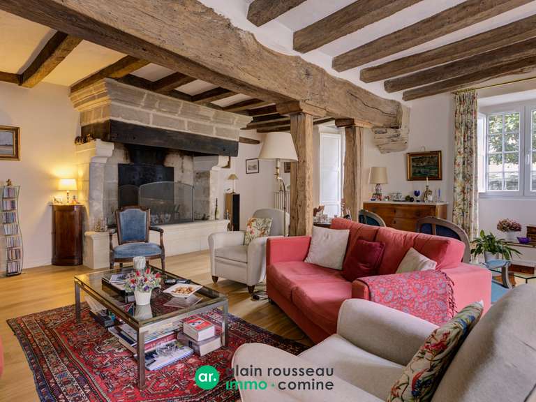 Maison Les Ponts-de-Cé - 5 chambres - 232m²