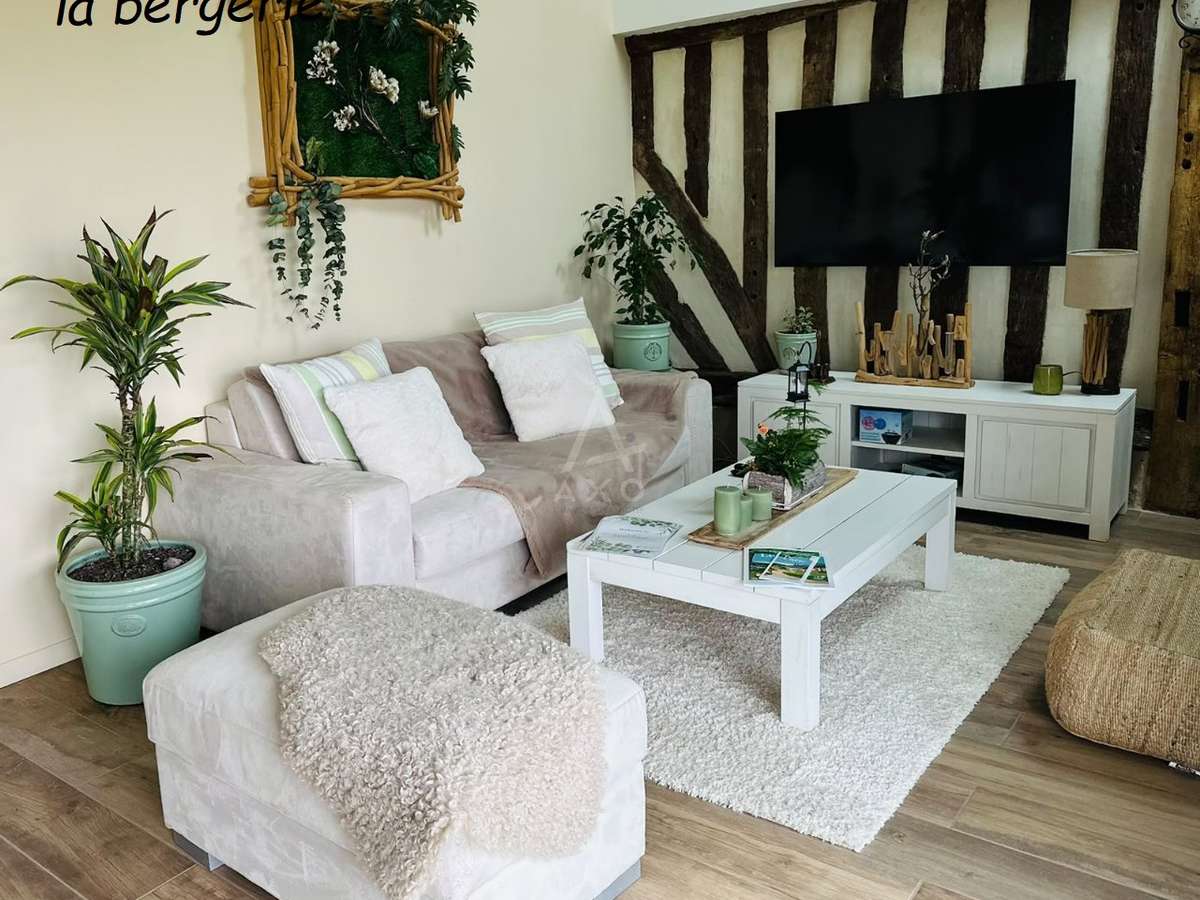 Maison Surville
