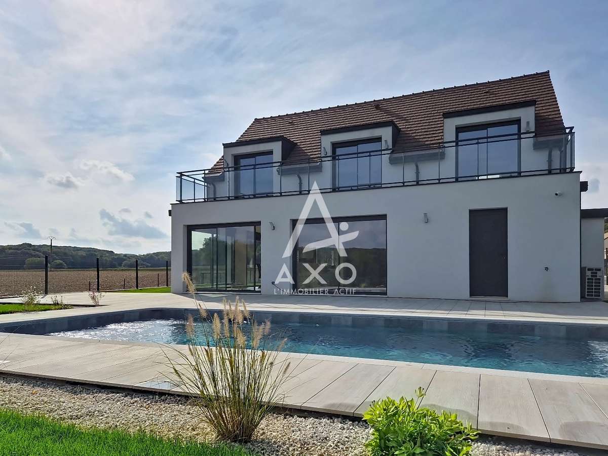 Maison Fouquenies