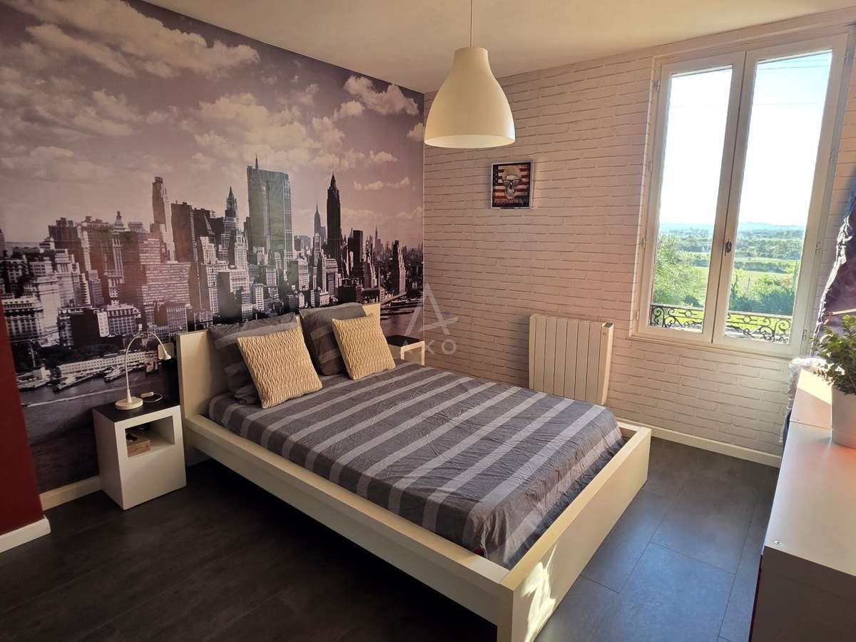 House Bourg