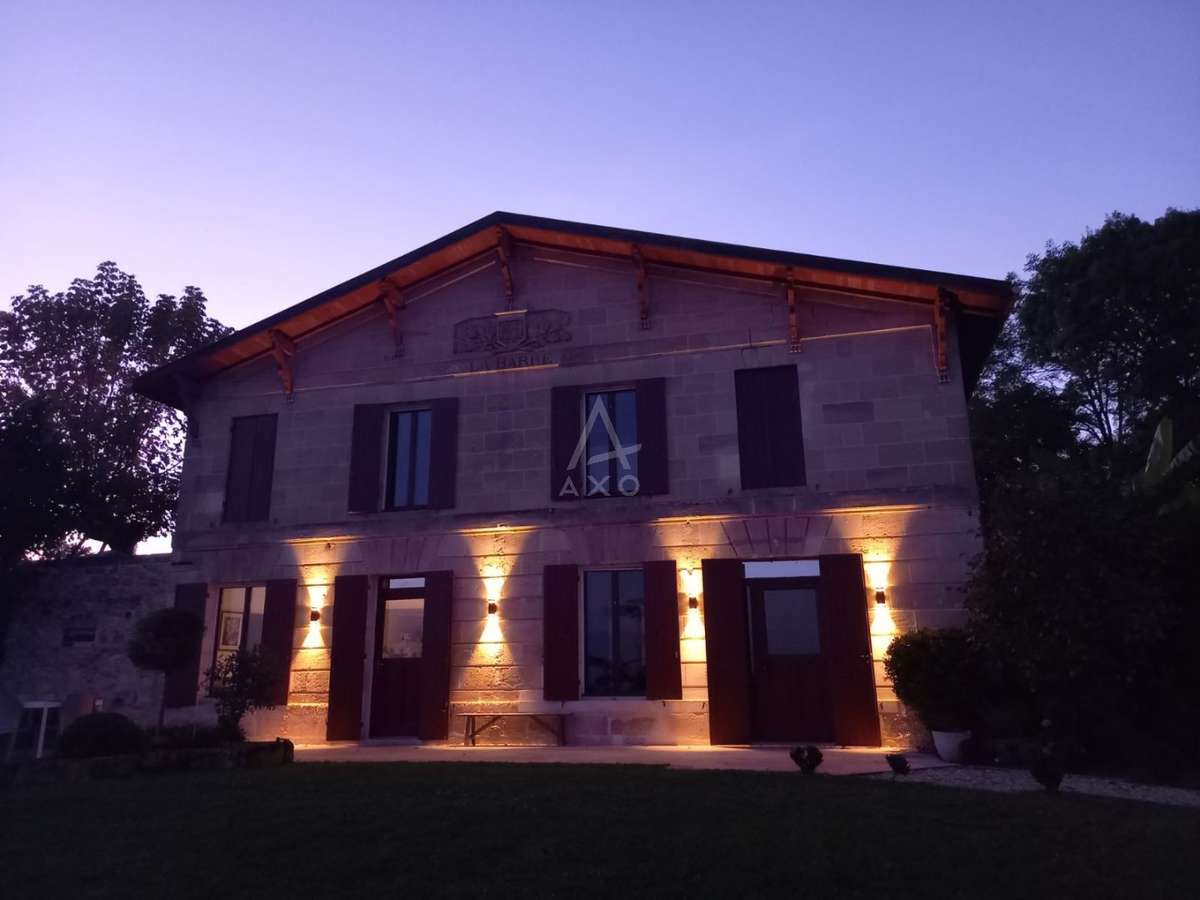 House Bourg