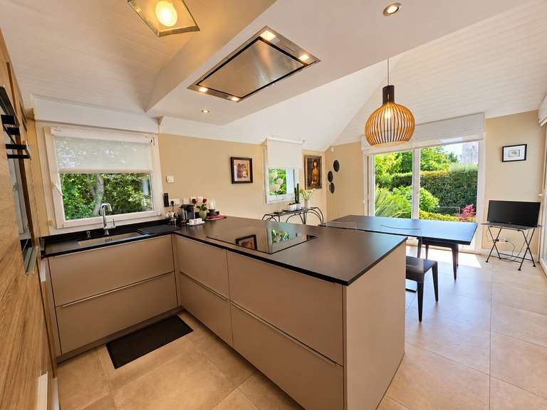 Maison Combrit - 4 chambres - 147m²