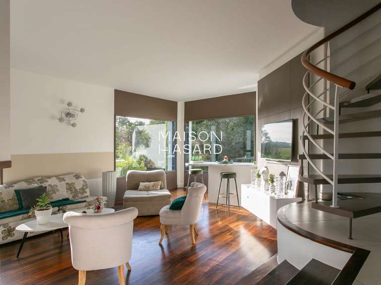 Maison Vertou - 4 chambres - 237m²