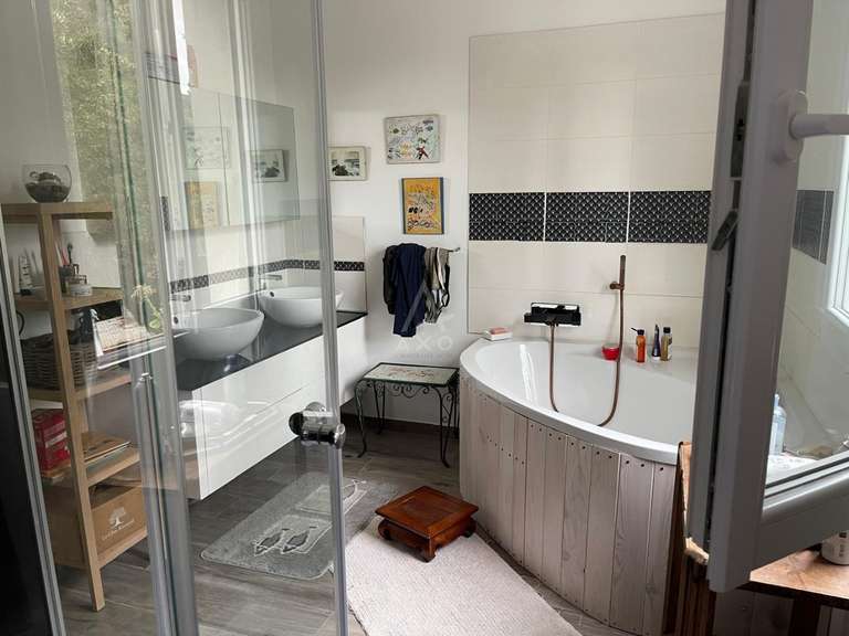 Maison Lieuran-Cabrières - 4 chambres - 134m²