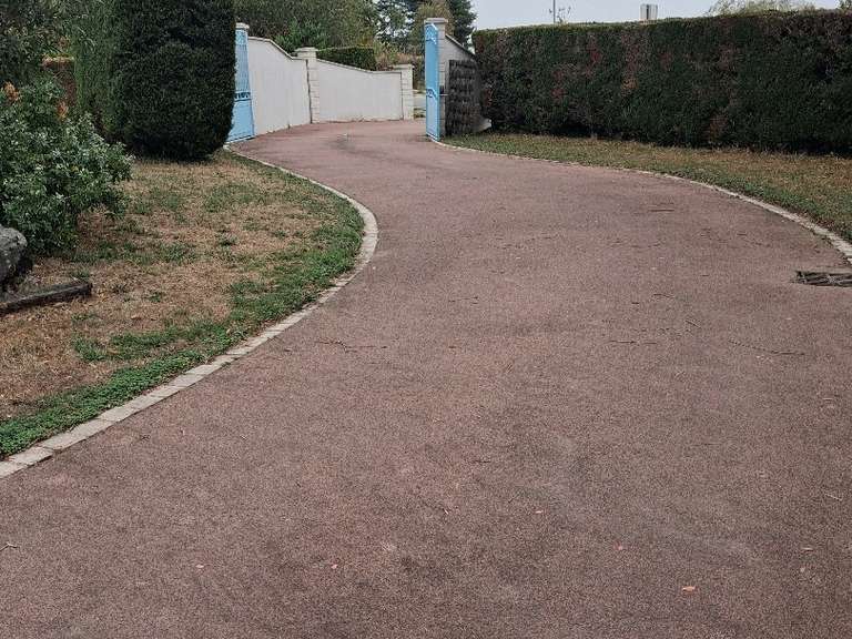 Maison Basse-Goulaine - 5 chambres - 257m²