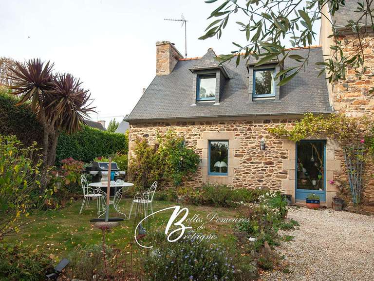House Ploubazlanec - 5 bedrooms - 202m²