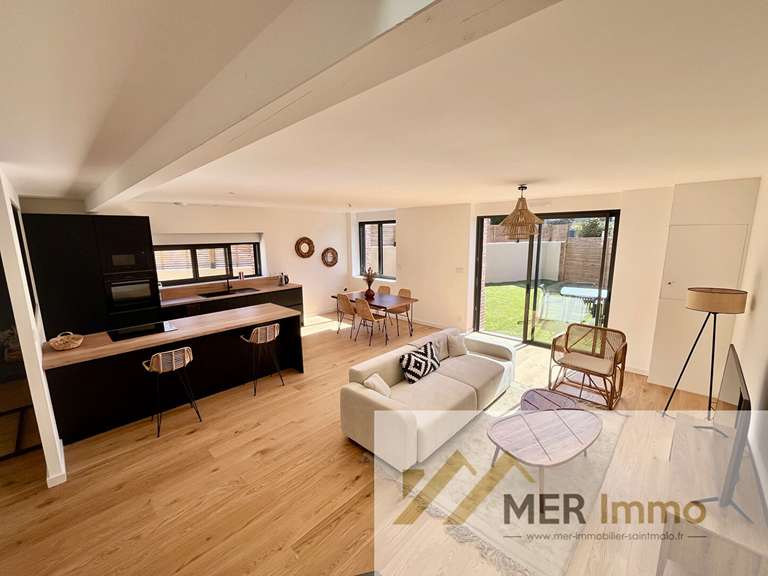 House Dinard - 5 bedrooms - 158m²