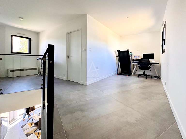 Maison Plescop - 3 chambres - 127m²