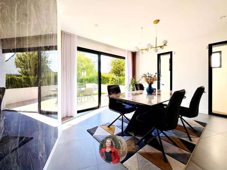 Maison Plescop - 3 chambres - 127m²