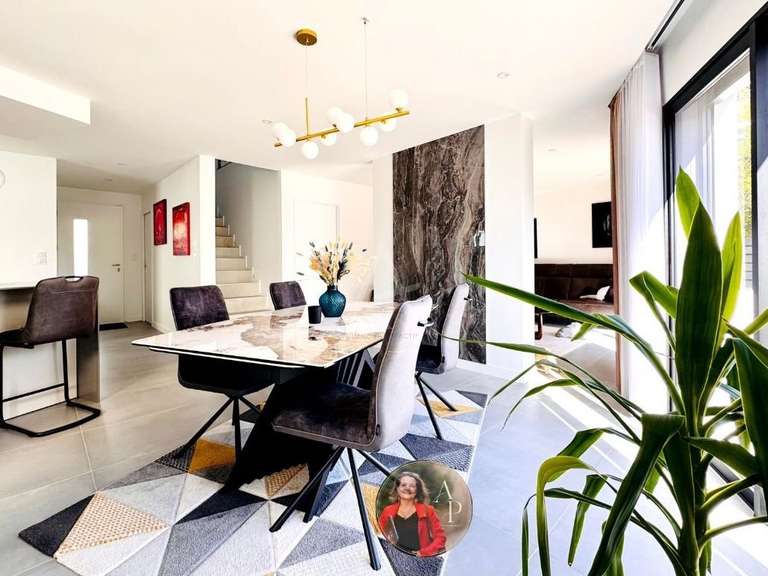 Maison Plescop - 3 chambres - 127m²