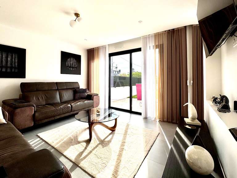 Maison Plescop - 3 chambres - 127m²