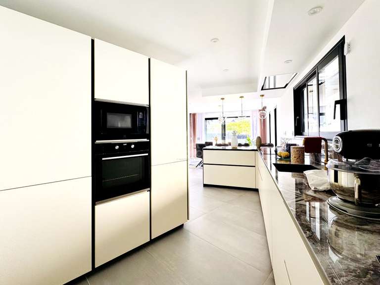 Maison Plescop - 3 chambres - 127m²