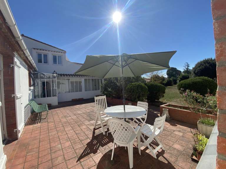 Maison Bretignolles-sur-Mer - 4 chambres - 177m²