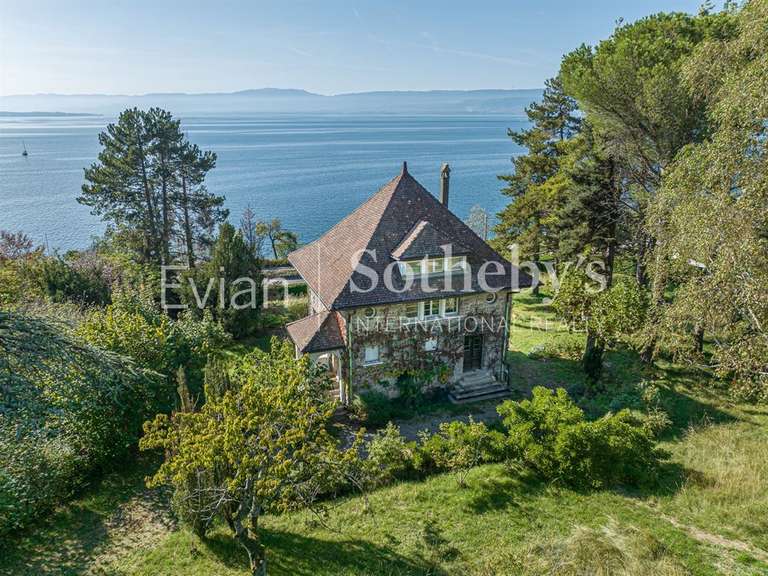 Maison Thonon-les-Bains - 4 chambres - 203m²