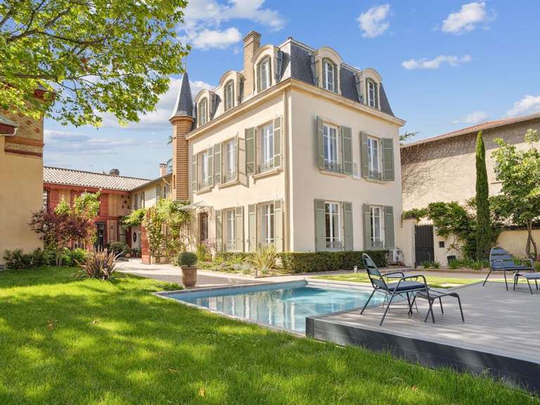 Maison Charbonnières-les-Bains - 7 chambres - 500m²