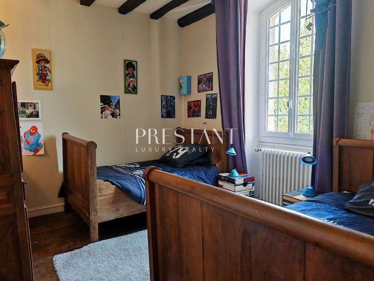 Maison Angoulême - 7 chambres - 310m²