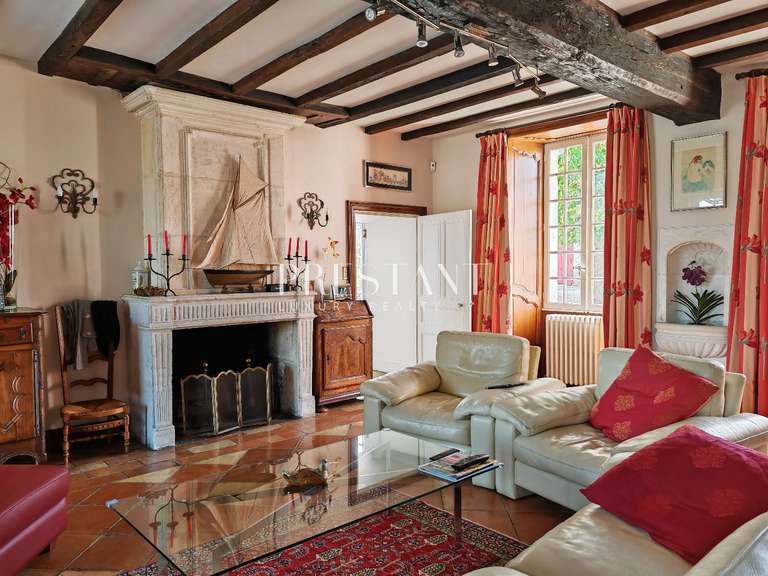 Maison Angoulême - 7 chambres - 310m²