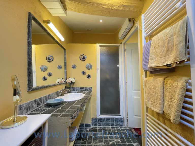 Maison Cagnes-sur-Mer - 2 chambres - 97m²