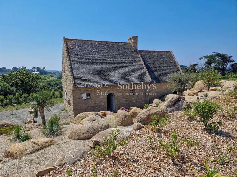 Maison avec Vue sur mer Plougrescant - 9 chambres - 352m²