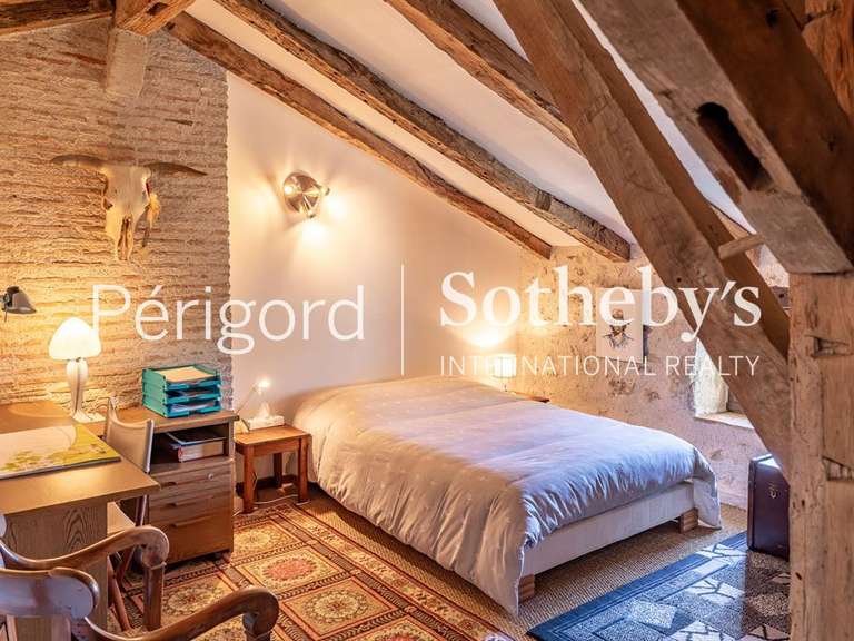 Maison Villeneuve-sur-Lot - 8 chambres - 875m²