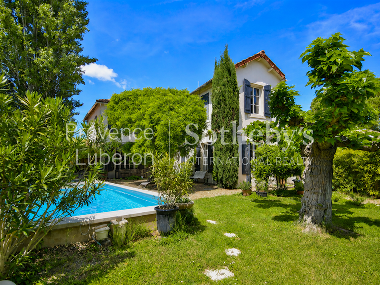 Maison L'Isle-sur-la-Sorgue - 5 chambres - 350m²