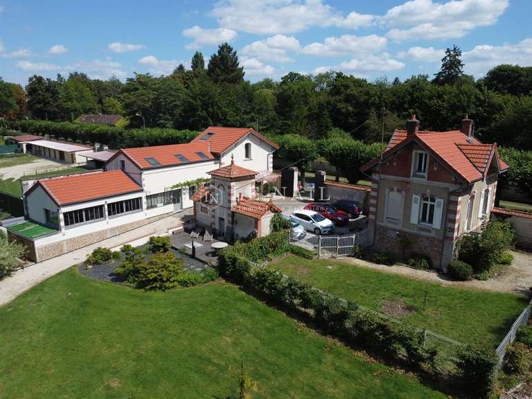 Property Meaux - 9 bedrooms - 476m²