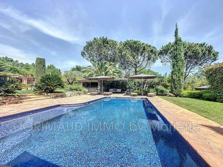 Villa Grimaud - 5 bedrooms - 234m²