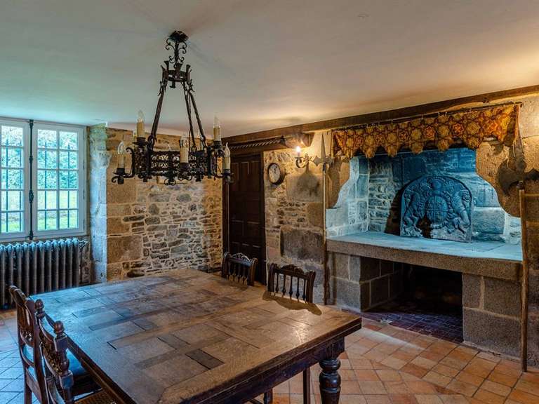 Maison Isigny-le-Buat - 7 chambres - 404m²