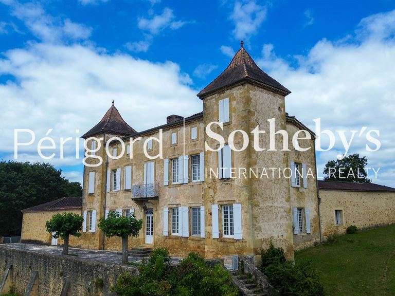 Maison Fumel - 559m²