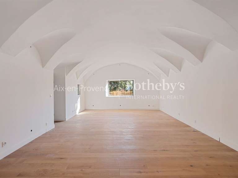 House Aix-en-Provence - 7 bedrooms - 550m²